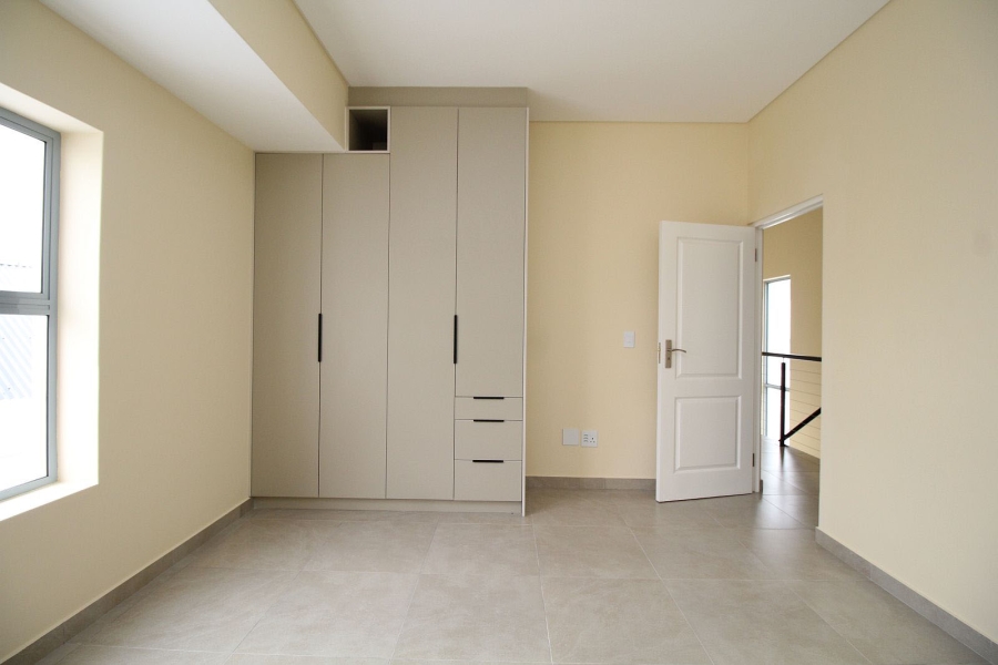 3 Bedroom Property for Sale in Blue Lagoon Western Cape